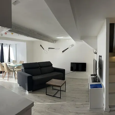 Charmante Maison Climatise Avec Netflix Et Disney Plus Touet-de-l'Escarene Exterior photo