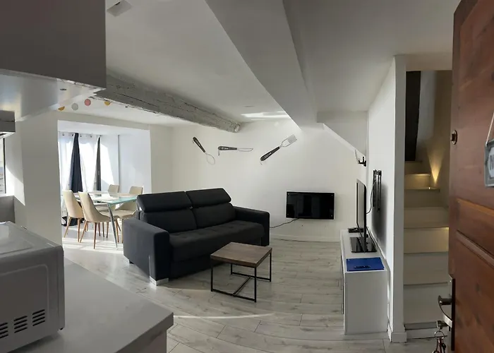 Charmante Maison Climatise Avec Netflix Et Disney Plus