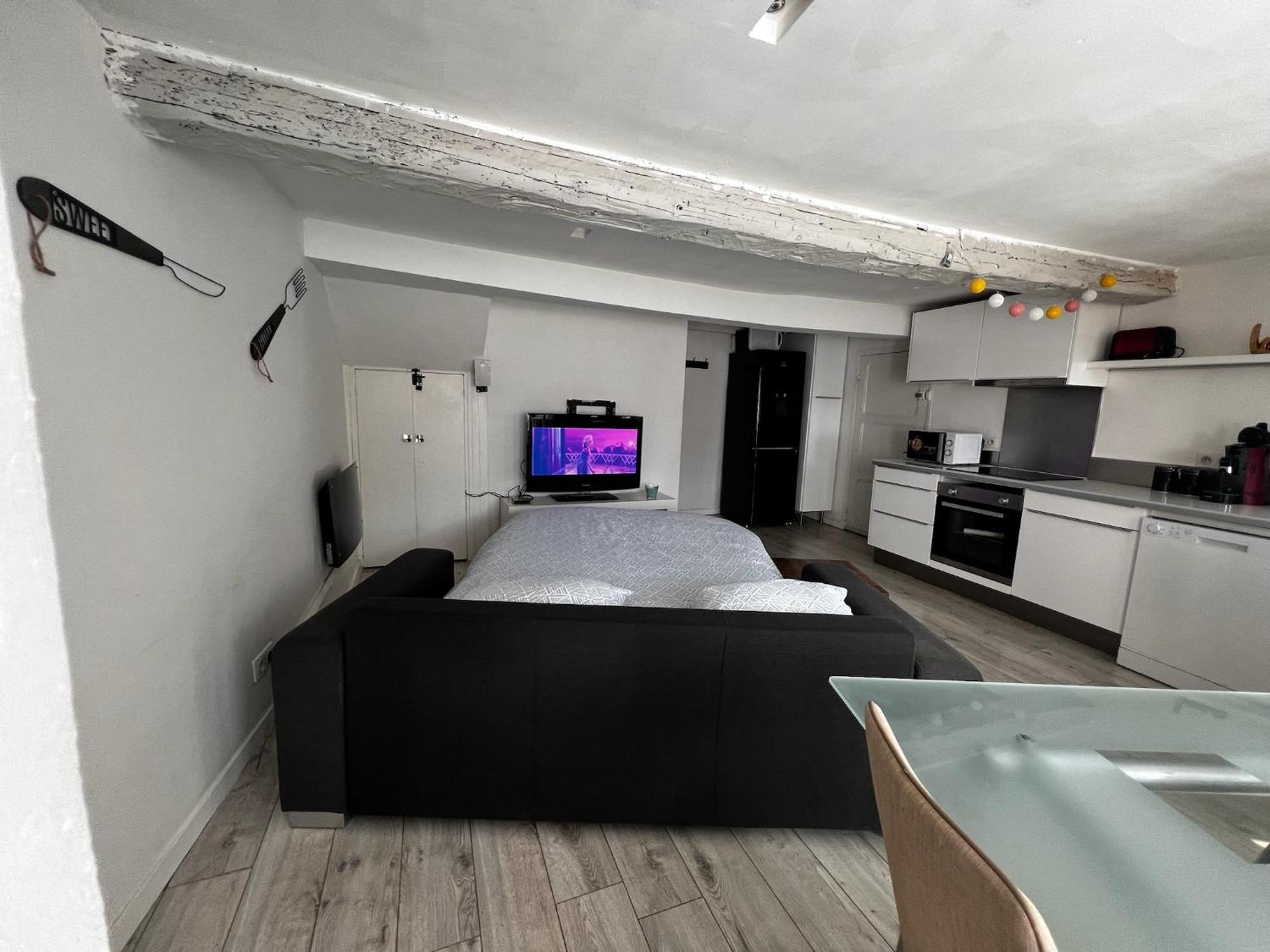 Charmante Maison Climatise Avec Netflix Et Apartment